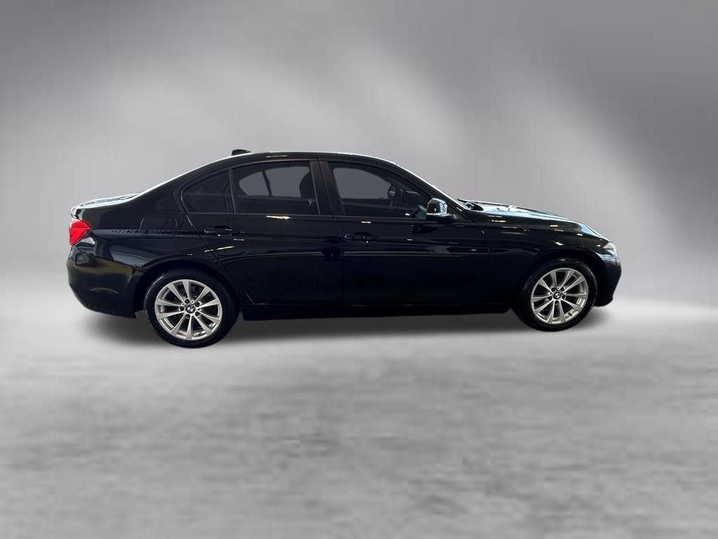 Used 2016 BMW 320i xDrive Sedan AWD/4WD video 3