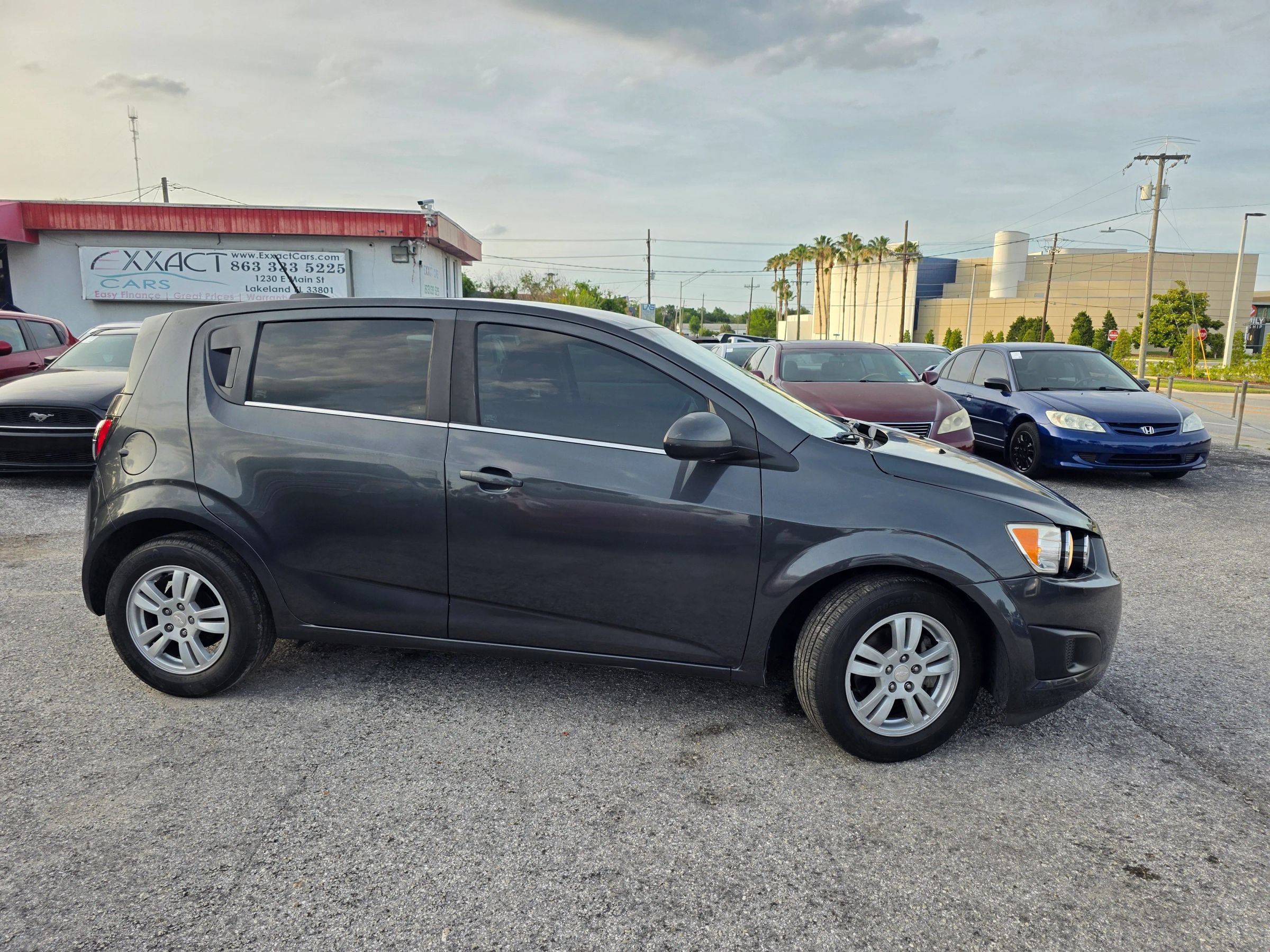 Used 2016 Chevrolet Sonic LT FWD image 8