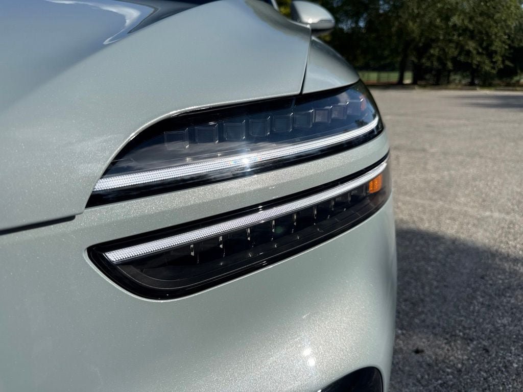 New 2027 Genesis GV70 2.5T Sport Prestige AWD/4WD image 3