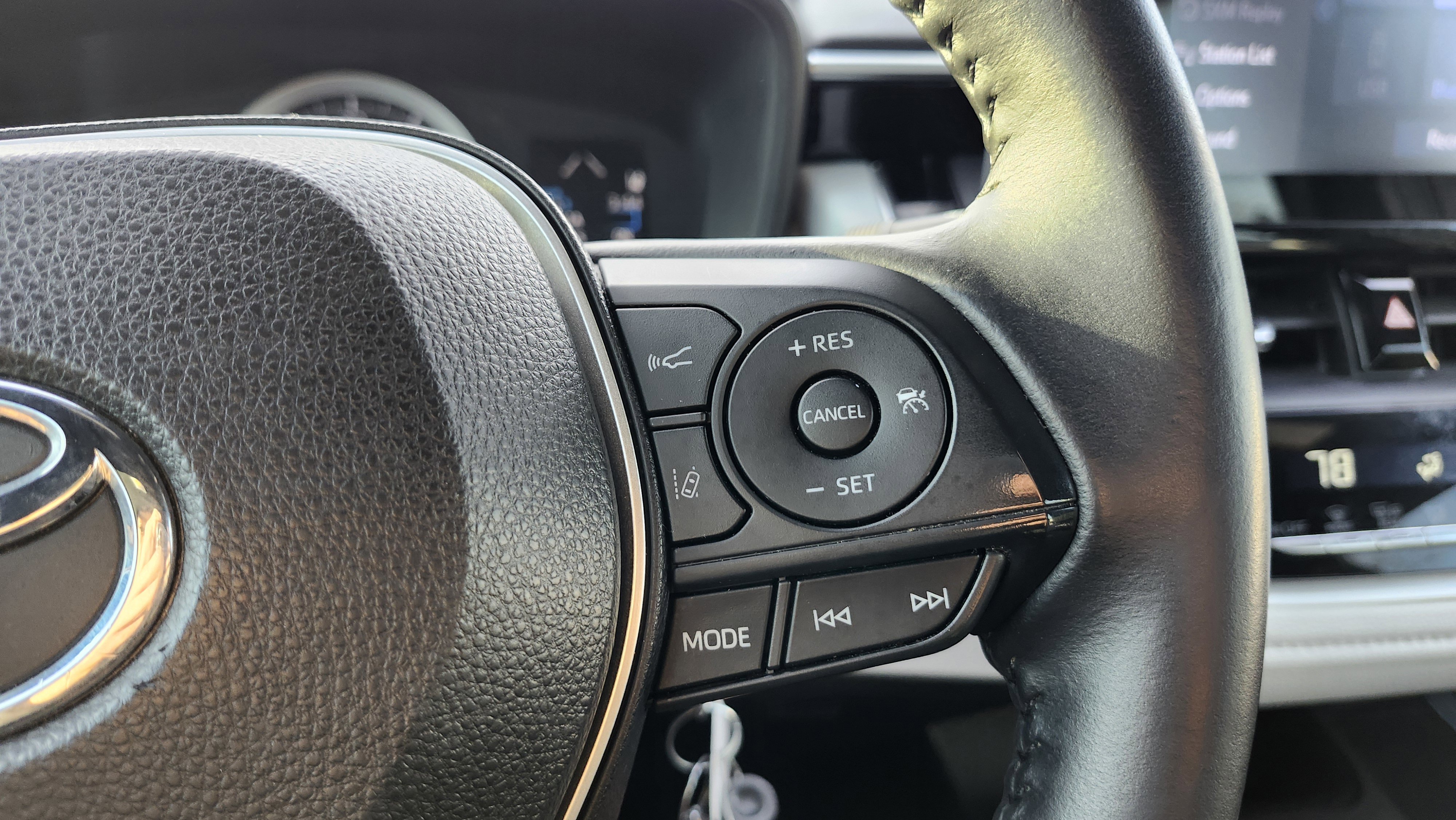 Used 2021 Toyota Corolla SE image 30