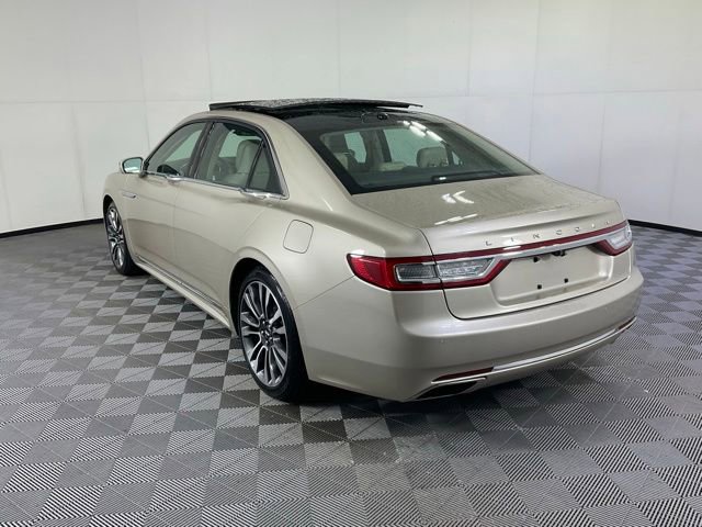 Used 2017 Lincoln Continental Reserve w/ Climate Package AWD/4WD image 4