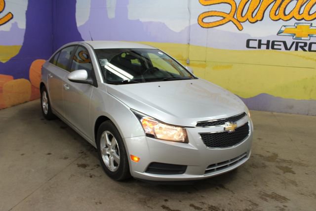 Used 2012 Chevrolet Cruze LT FWD image 4