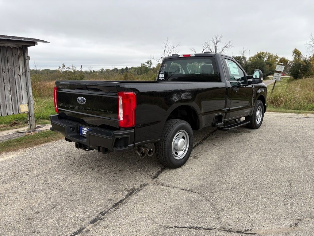New 2026 Ford F350 XL image 8