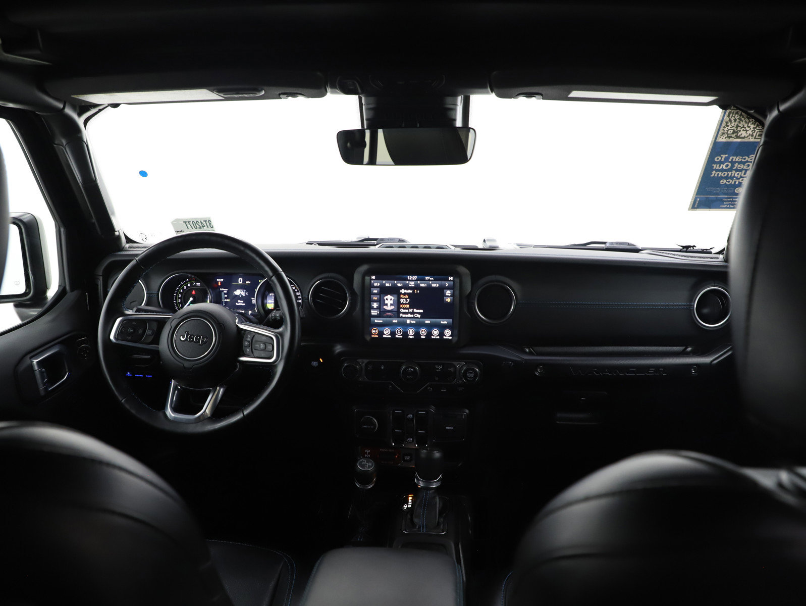 Used 2022 Jeep Wrangler Unlimited Rubicon 4xe w/ Cold Weather Group image 13