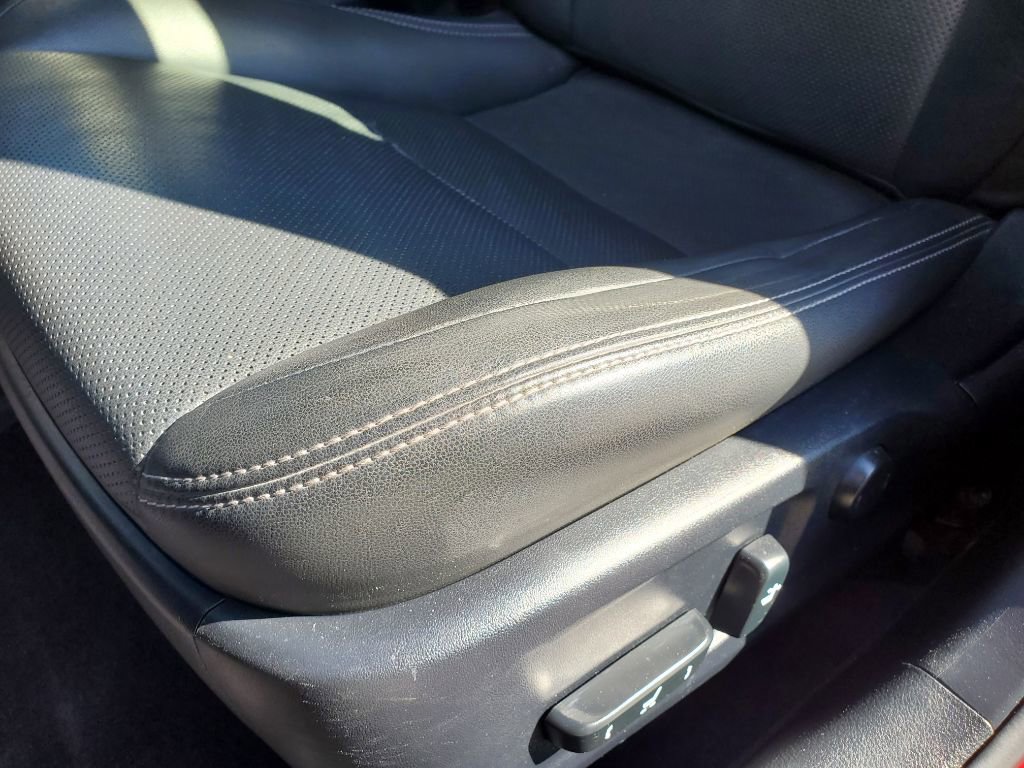 Used 2014 Lexus IS 350 w/ Navigation Package RWD image 17