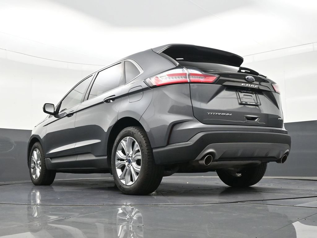 Used 2021 Ford Edge Titanium image 24