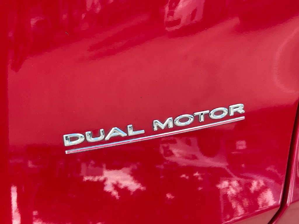 Used 2023 Tesla Model Y Long Range AWD/4WD image 13
