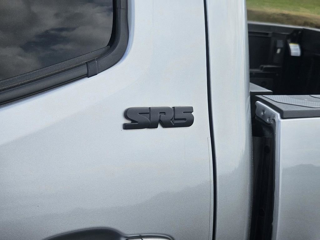 Used 2023 Toyota Tacoma SR5 image 7