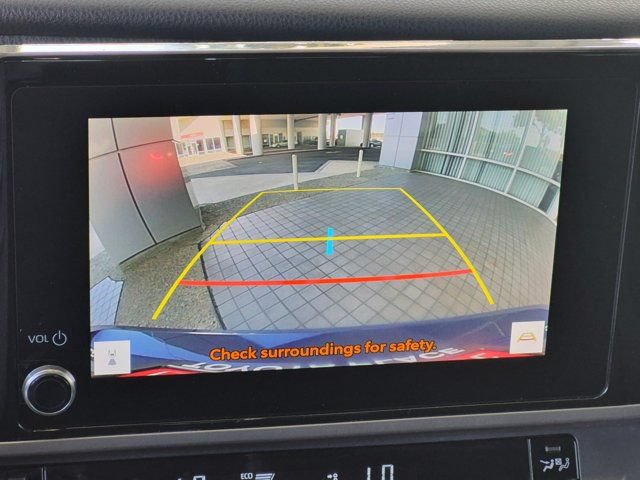 Used 2025 Toyota Camry LE FWD image 23