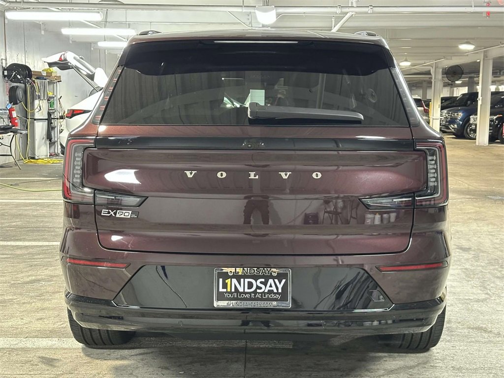 Used 2025 Volvo EX90 Plus image 8
