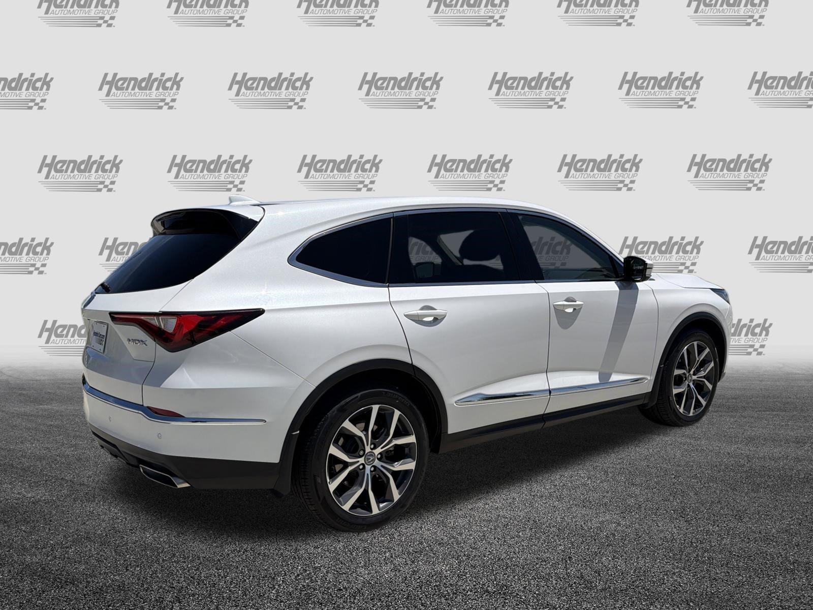 Certified 2023 Acura MDX FWD w/ Technology Package image 10