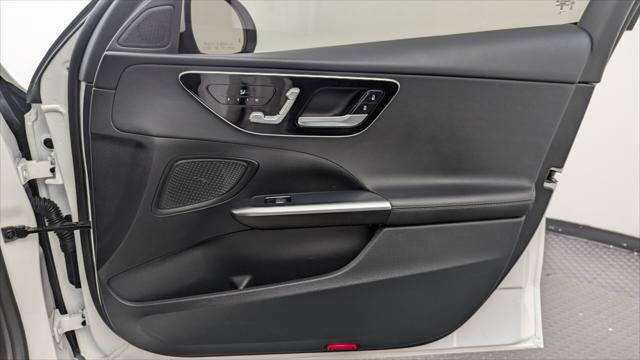 Used 2023 Mercedes-Benz C 300 Sedan image 23