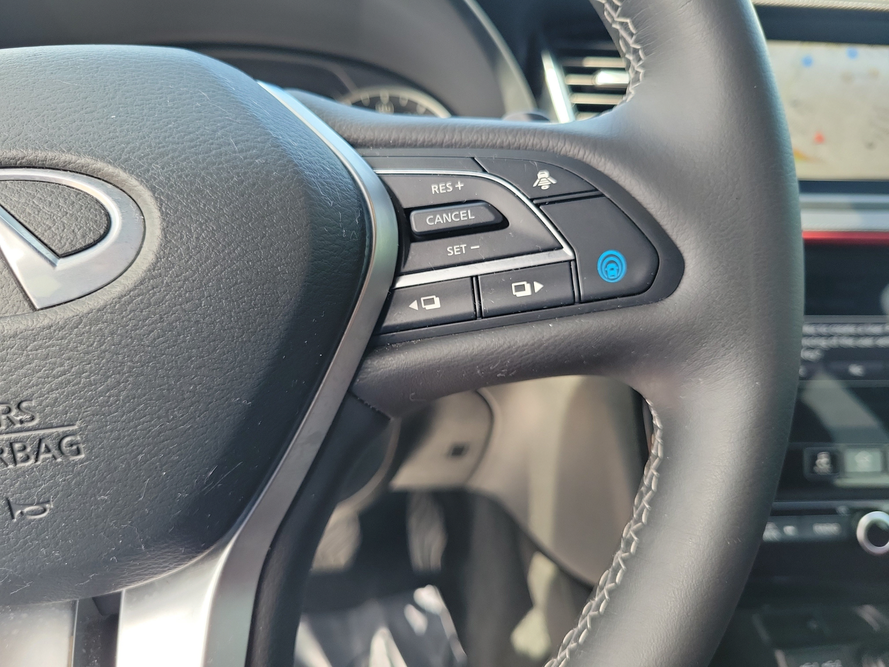 Certified 2024 INFINITI QX50 Sport FWD image 11