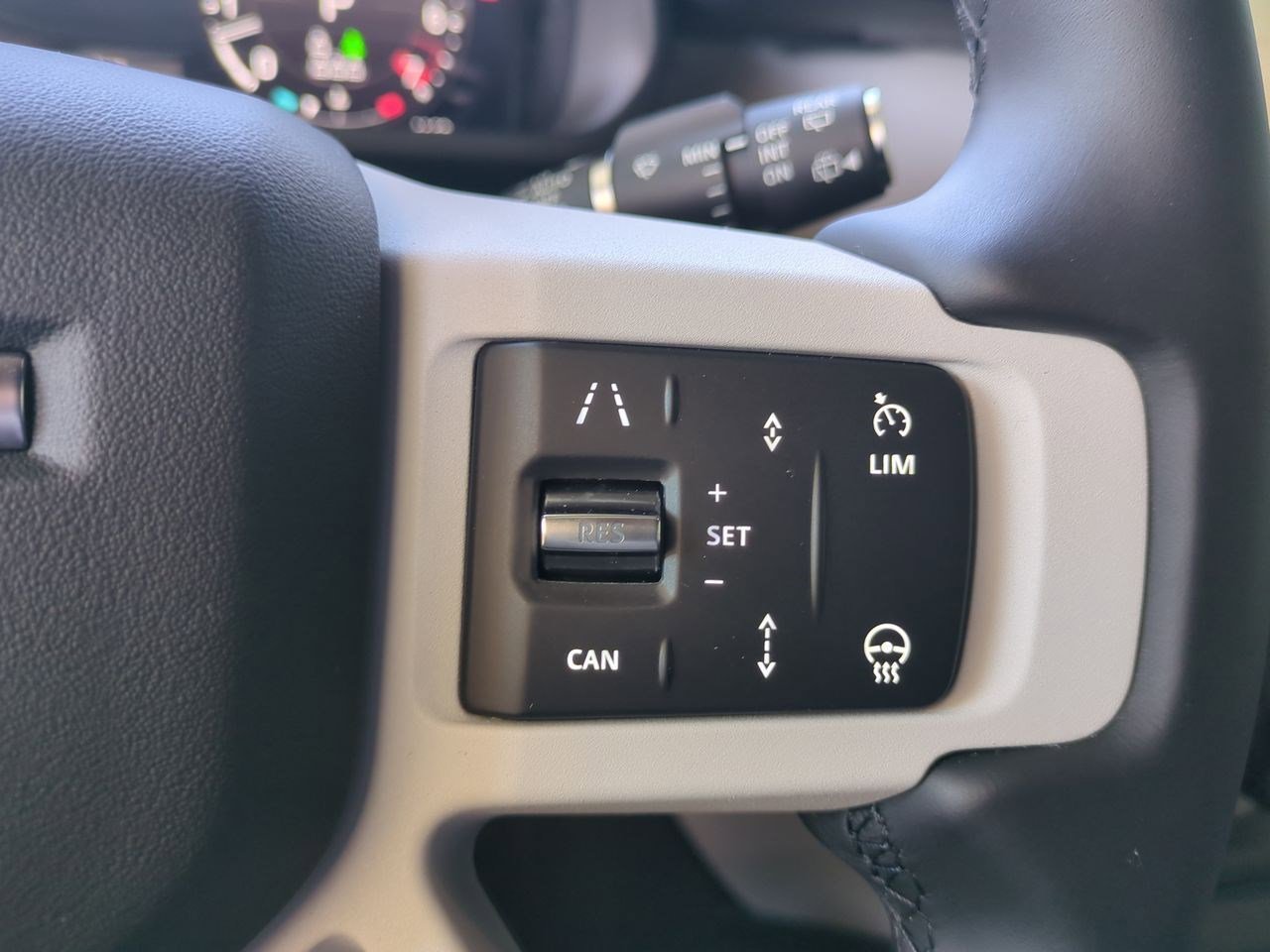 New 2025 Land Rover Defender 130 S image 12