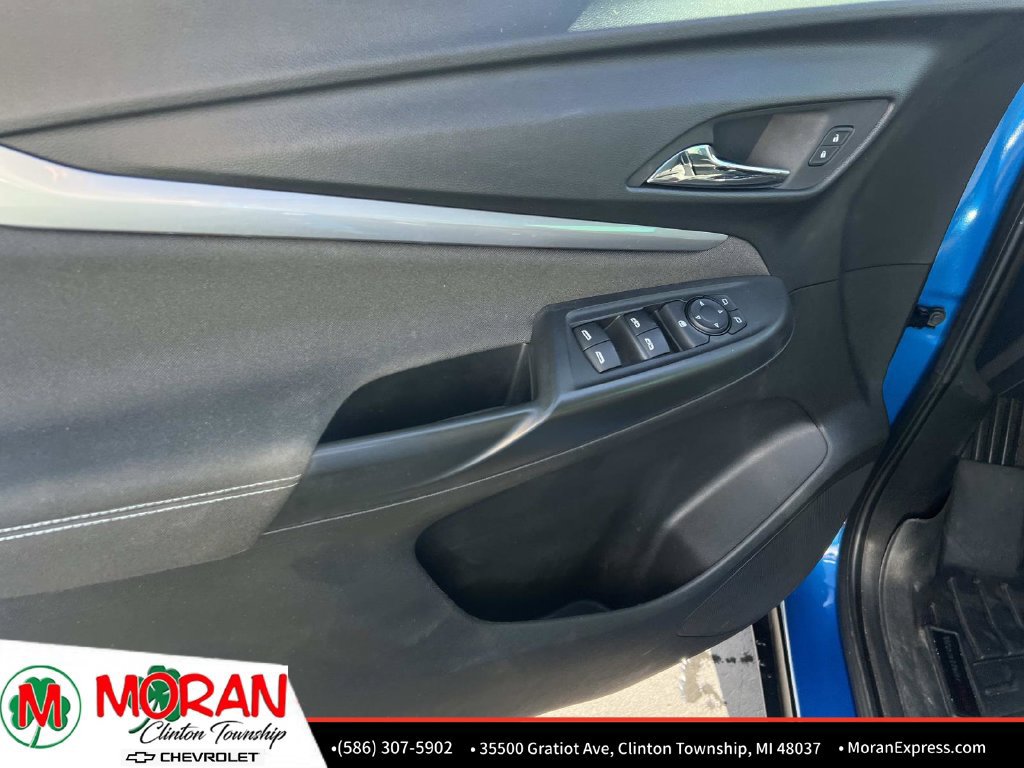 Certified 2023 Chevrolet Bolt EUV LT w/ Comfort Package FWD image 16