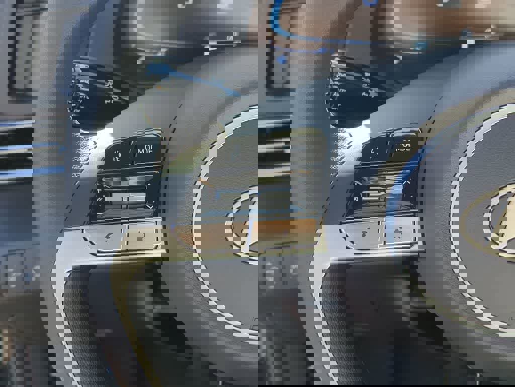 New 2026 Hyundai Elantra SE image 24