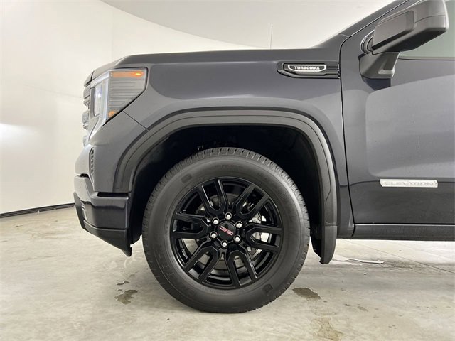 Used 2026 GMC Sierra 1500 Elevation image 33