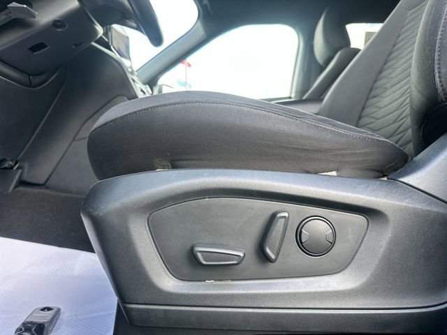 Used 2020 Ford Explorer XLT w/ Comfort Package AWD/4WD image 16