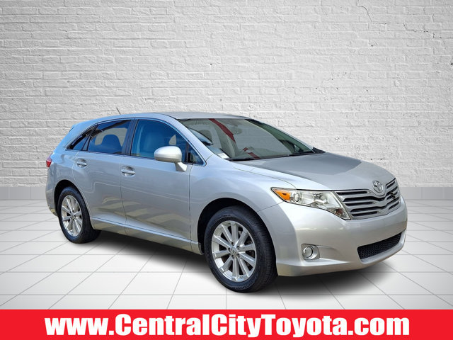 Used 2010 Toyota Venza AWD image 1