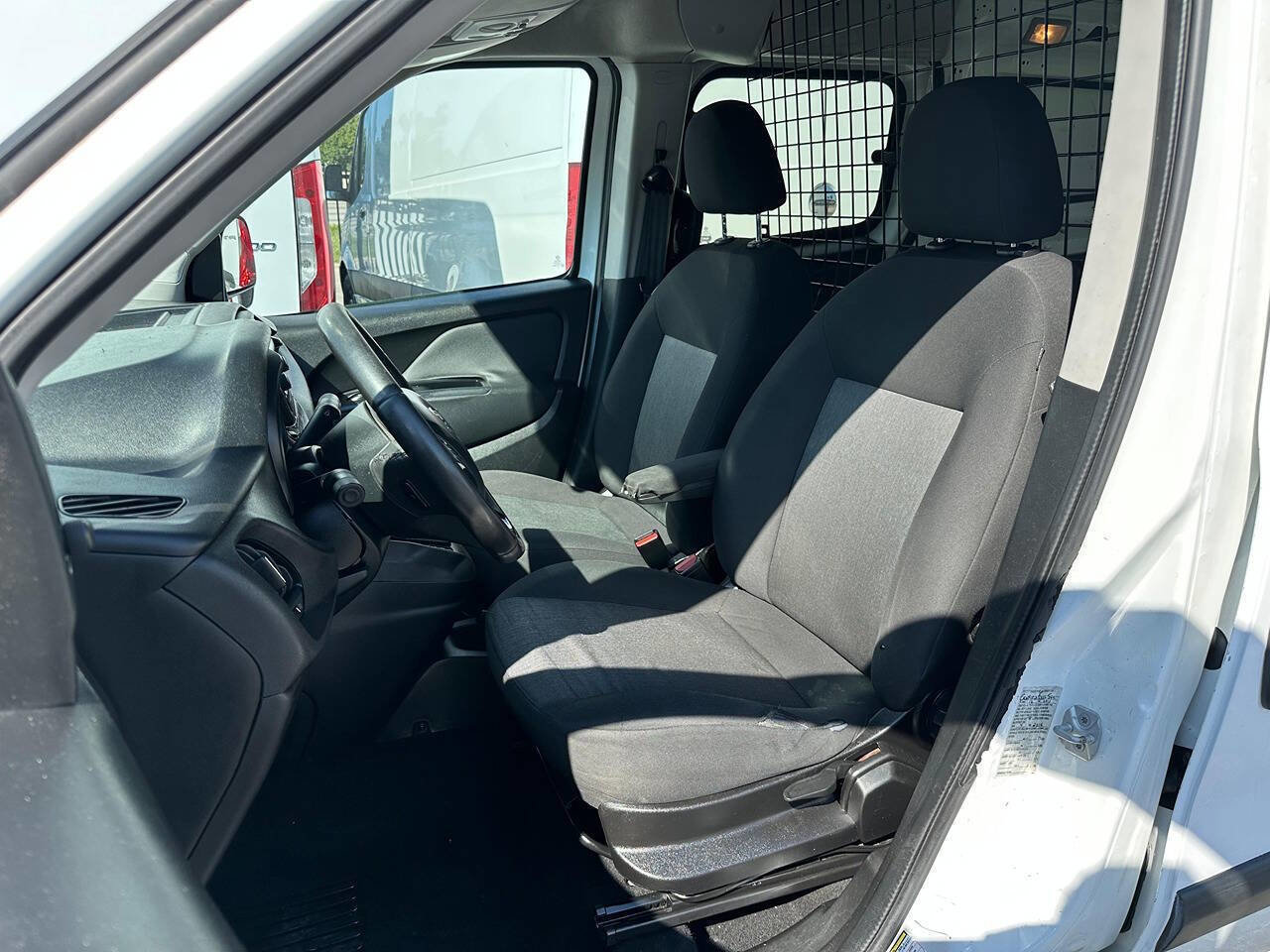 Used 2016 RAM ProMaster City Tradesman SLT w/ Rear Back-up Camera Group image 11