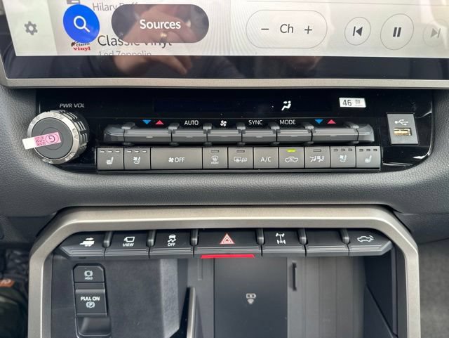 New 2026 Toyota Tundra Limited AWD/4WD image 17