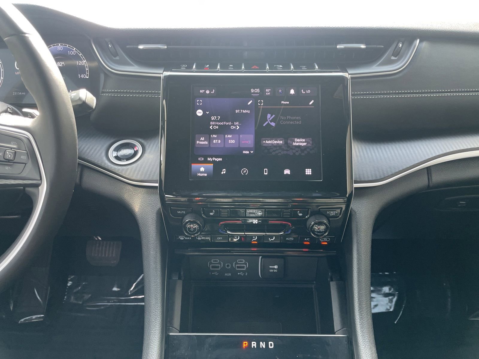 Used 2025 Jeep Grand Cherokee L Altitude RWD image 10