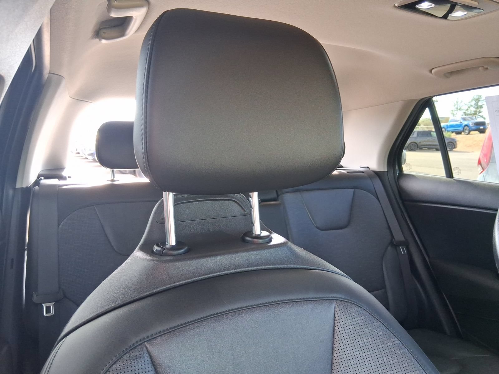 Used 2024 Kia Niro SX Touring FWD image 16