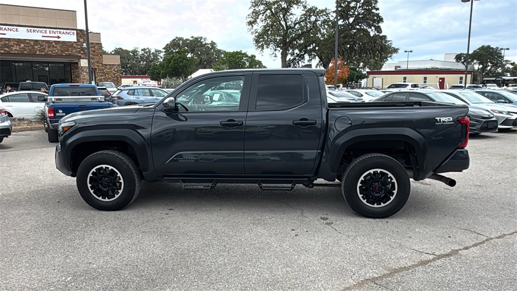 Used 2024 Toyota Tacoma TRD Off-Road video 2
