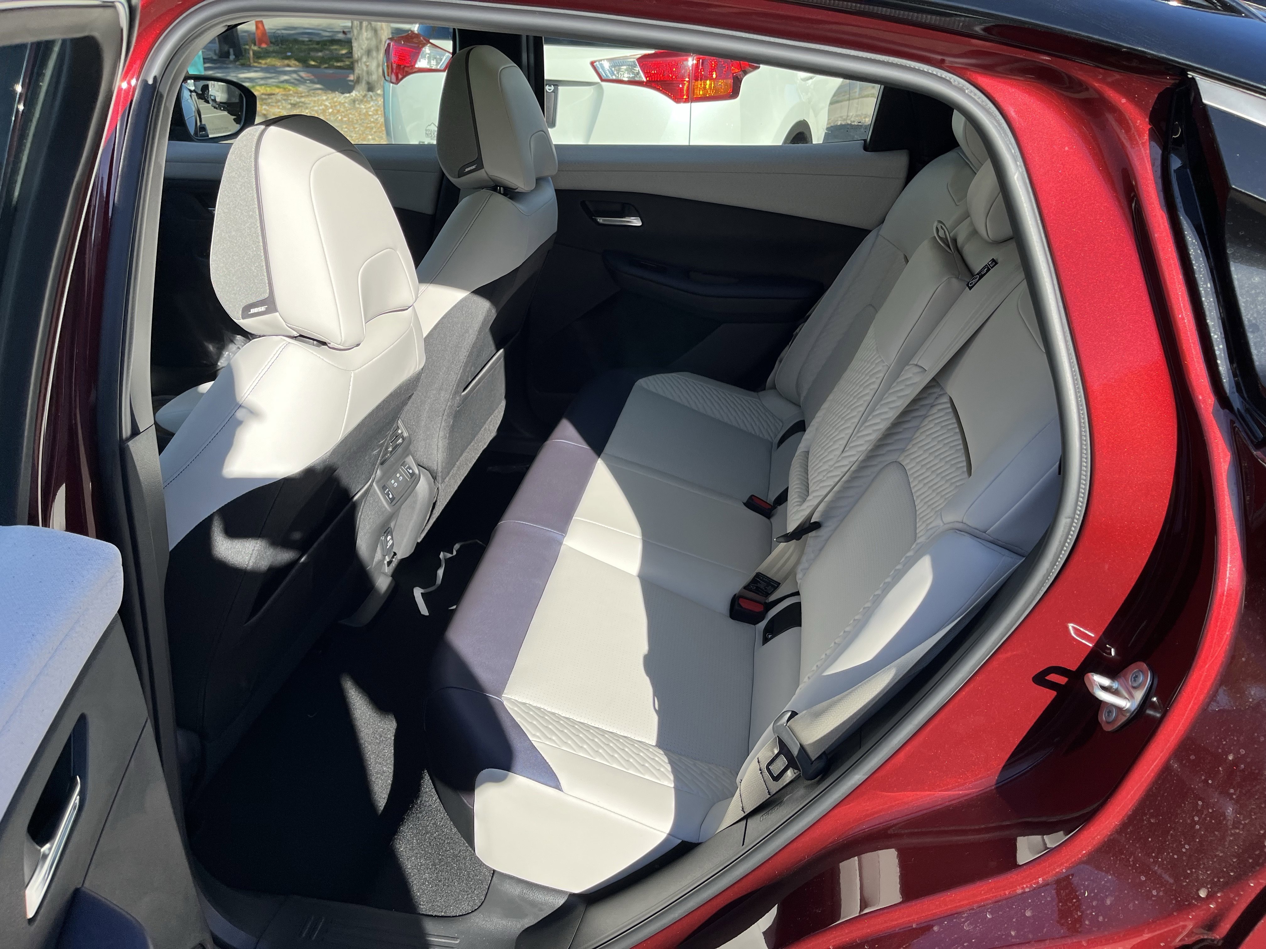 New 2026 Nissan Leaf Platinum+ image 23