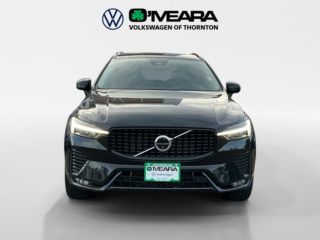 Used 2024 Volvo XC60 B5 Plus image 8