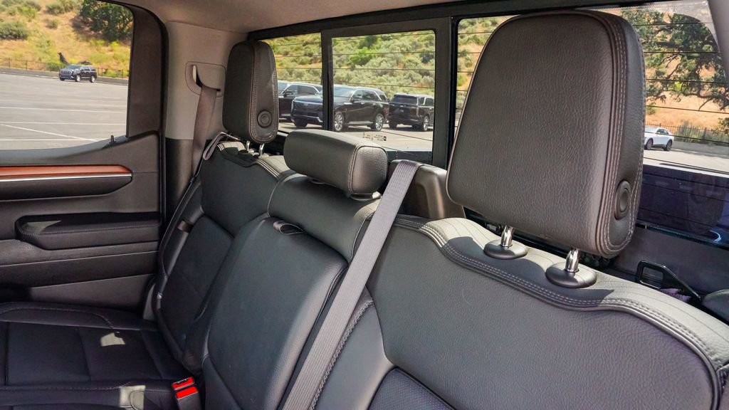 Used 2023 GMC Sierra 1500 Denali w/ Denali Reserve Package image 15