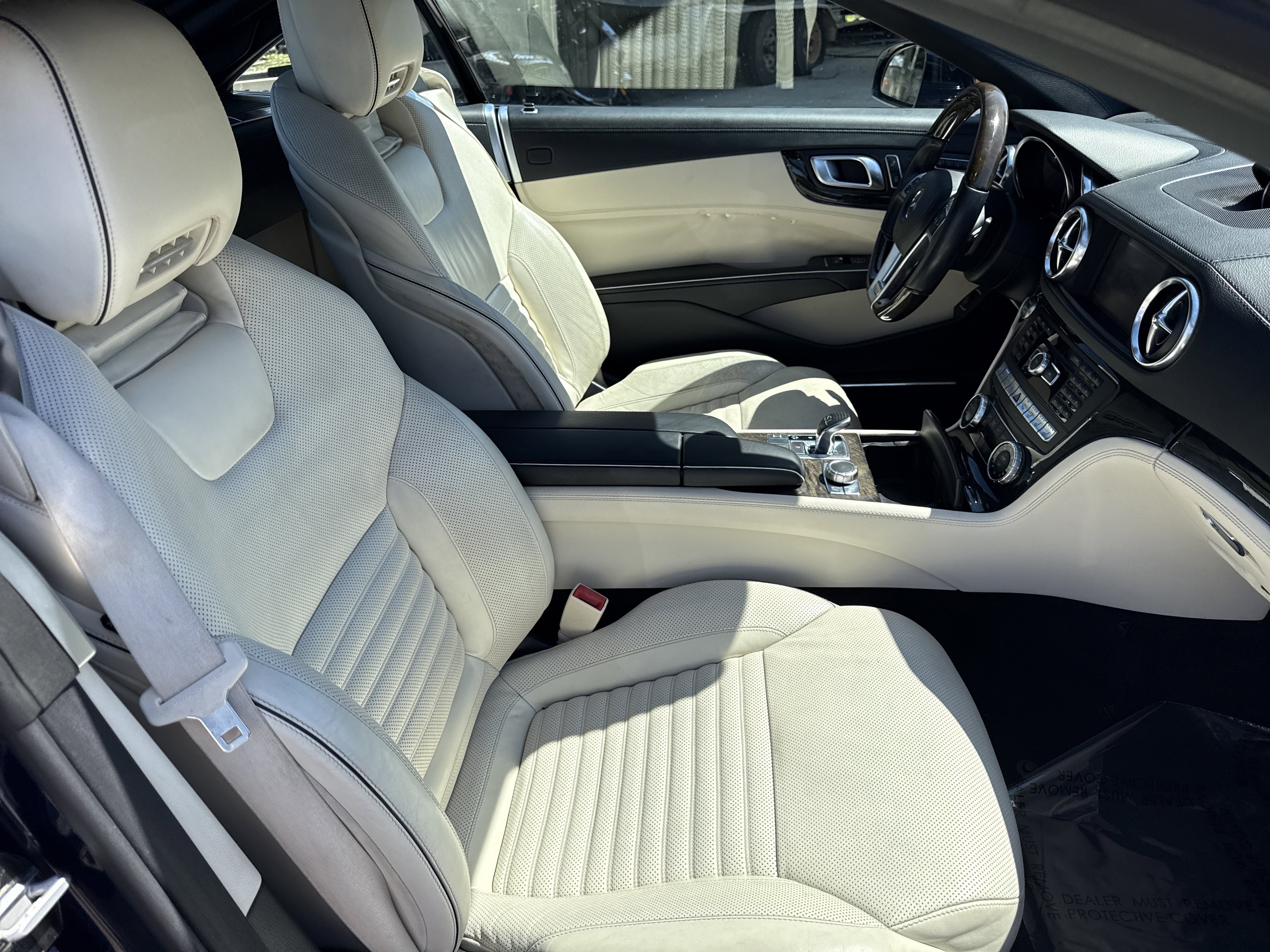 Used 2013 Mercedes-Benz SL 550 image 24