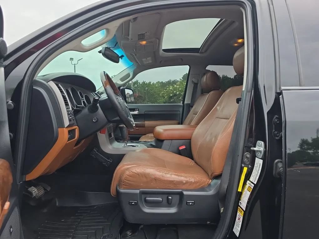 Used 2012 Toyota Tundra Limited w/ Platinum Pkg RWD image 14