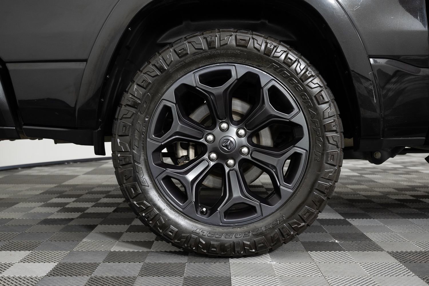 Used 2020 RAM 1500 Limited w/ Black Appearance Package image 42