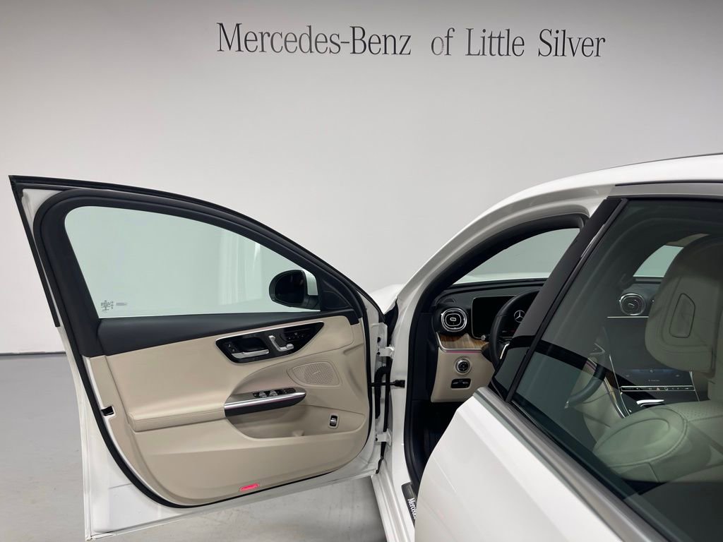 Certified 2023 Mercedes-Benz C 300 4MATIC Sedan image 17
