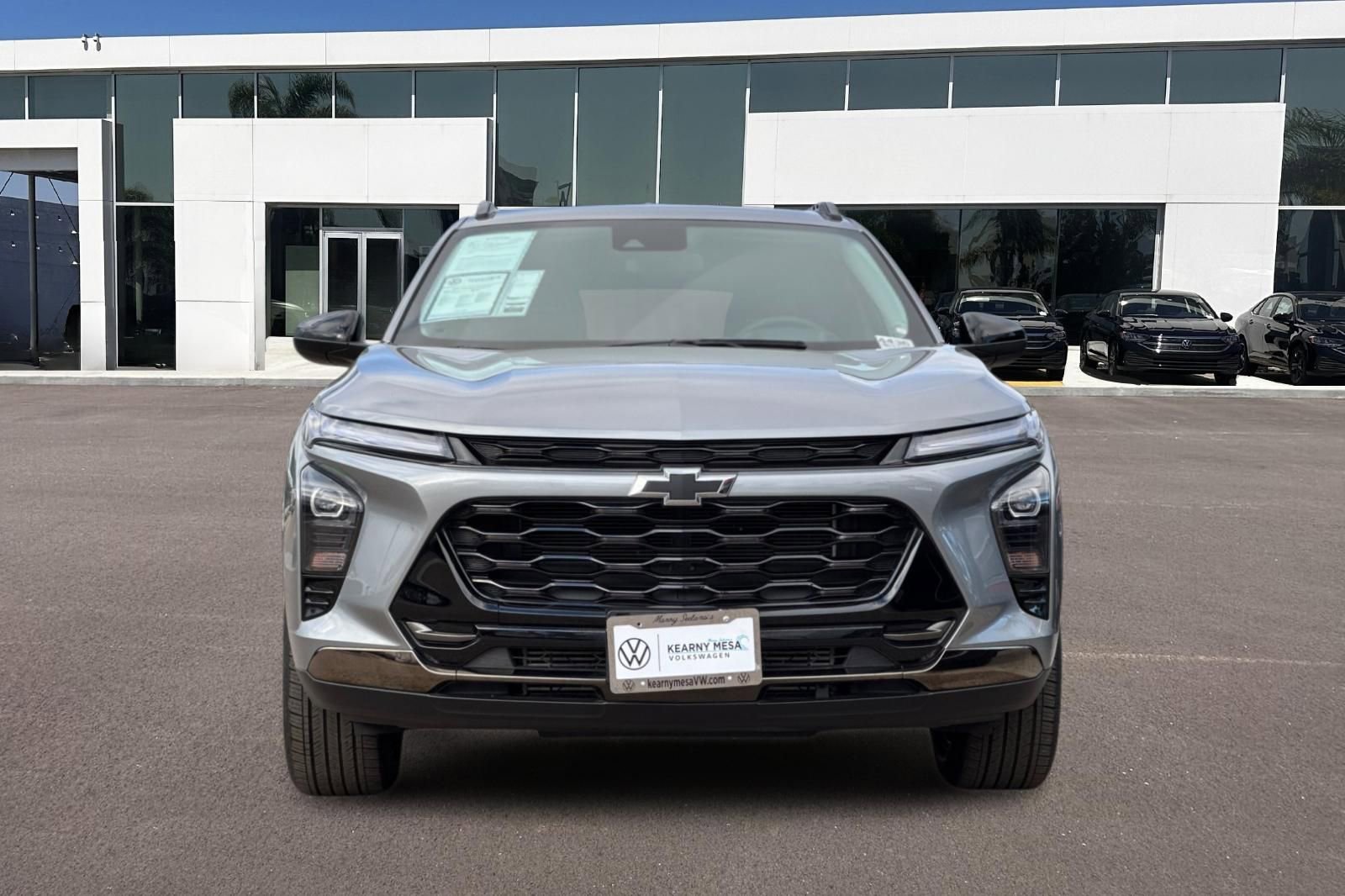 Used 2024 Chevrolet Trax ACTIV w/ Sunroof Package image 8