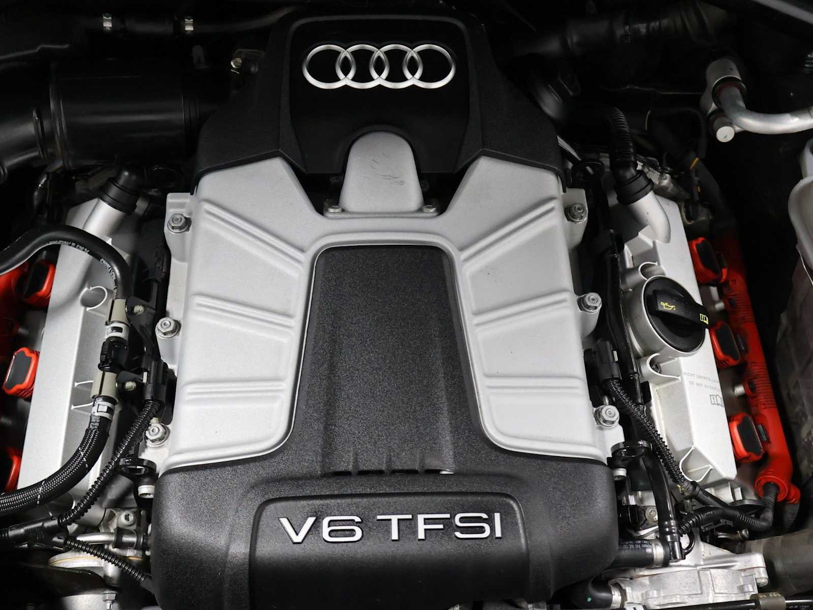 Used 2016 Audi SQ5 Premium Plus w/ Technology Package AWD/4WD image 39
