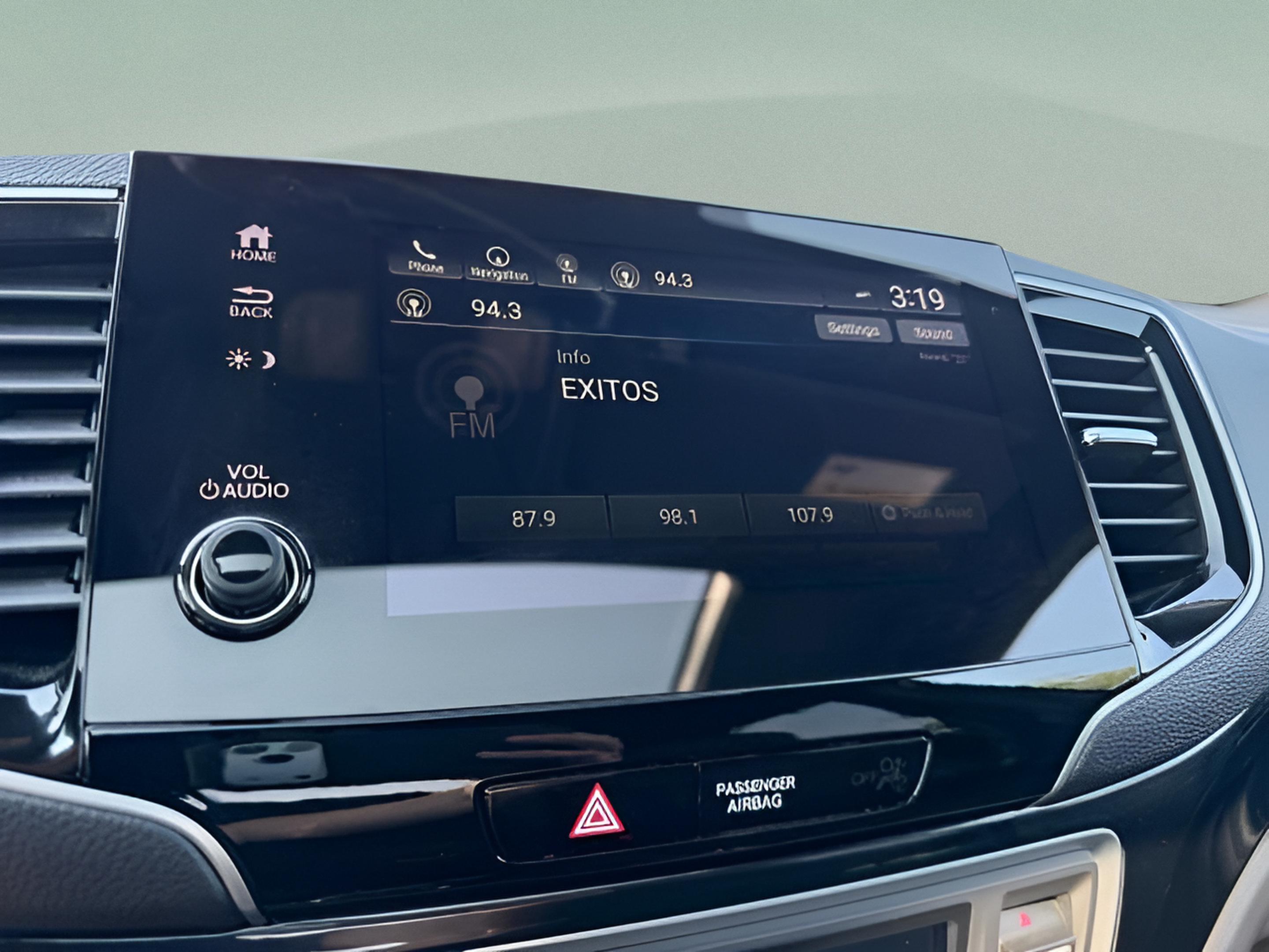 Used 2020 Honda Passport Elite image 16