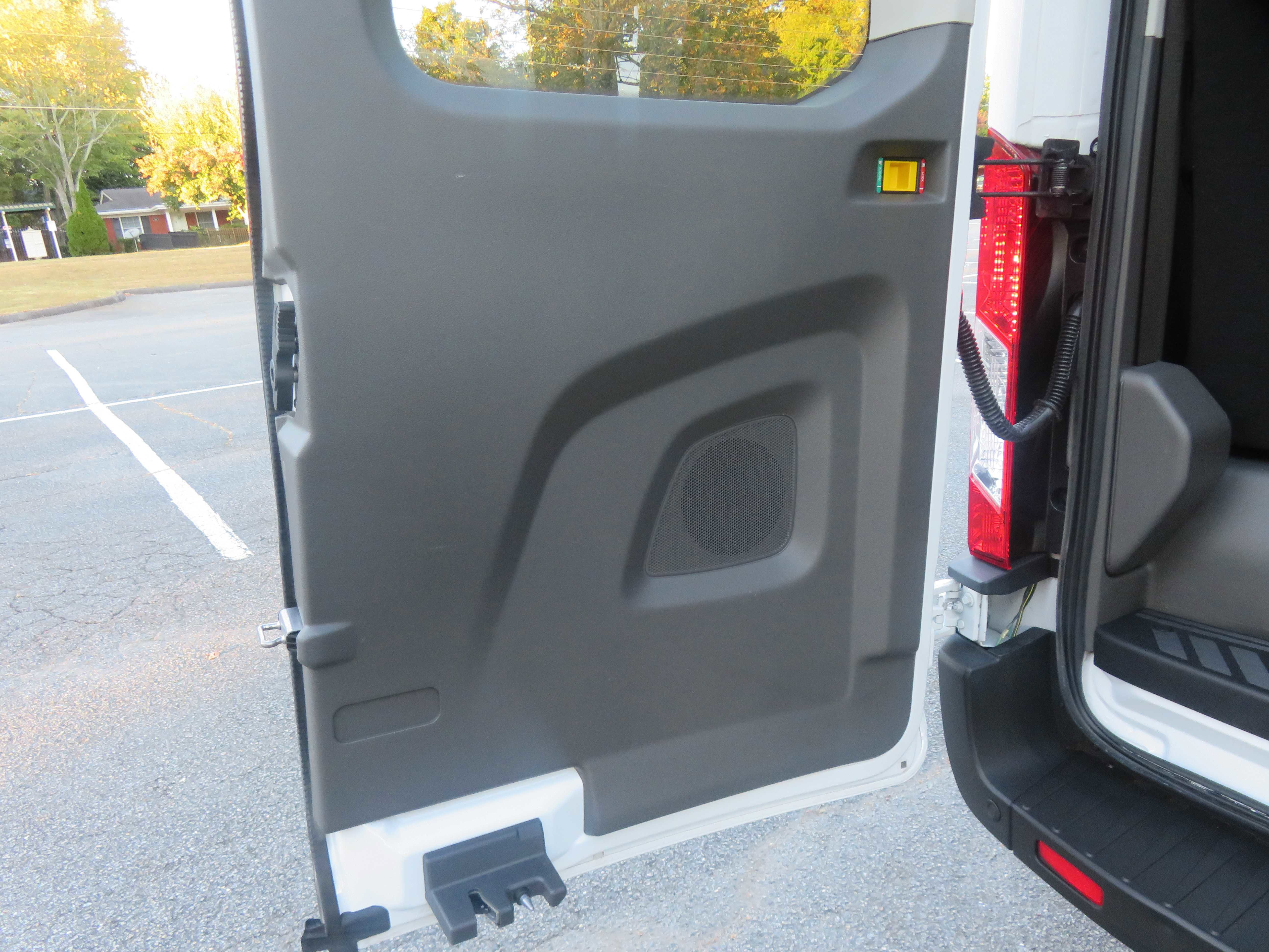 Used 2024 Ford Transit 350 XLT image 18