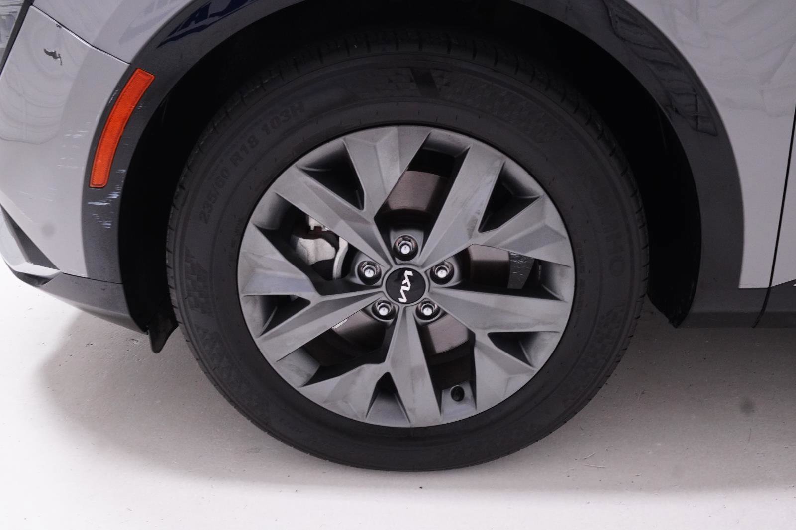 Used 2024 Kia Sportage SX FWD image 12
