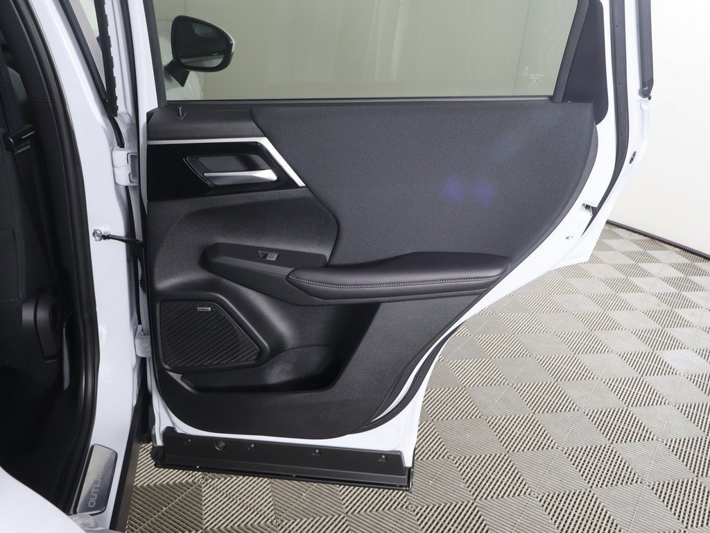 New 2026 Mitsubishi Outlander ES AWD/4WD image 25