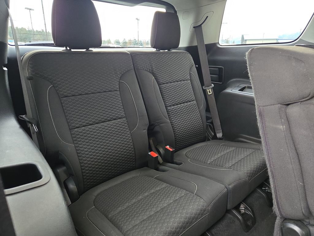 Used 2019 GMC Acadia SLE image 16