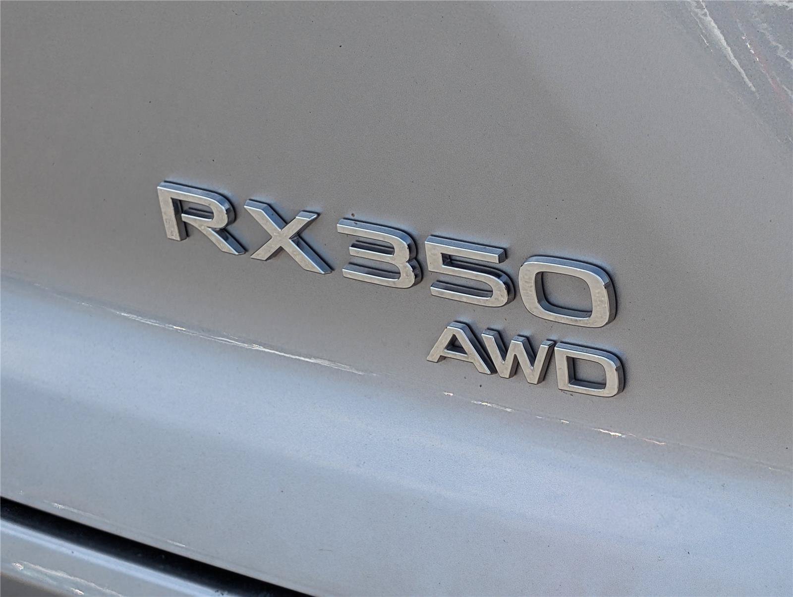 Used 2024 Lexus RX 350 Premium w/ Accessory Package (Z1) AWD/4WD image 9