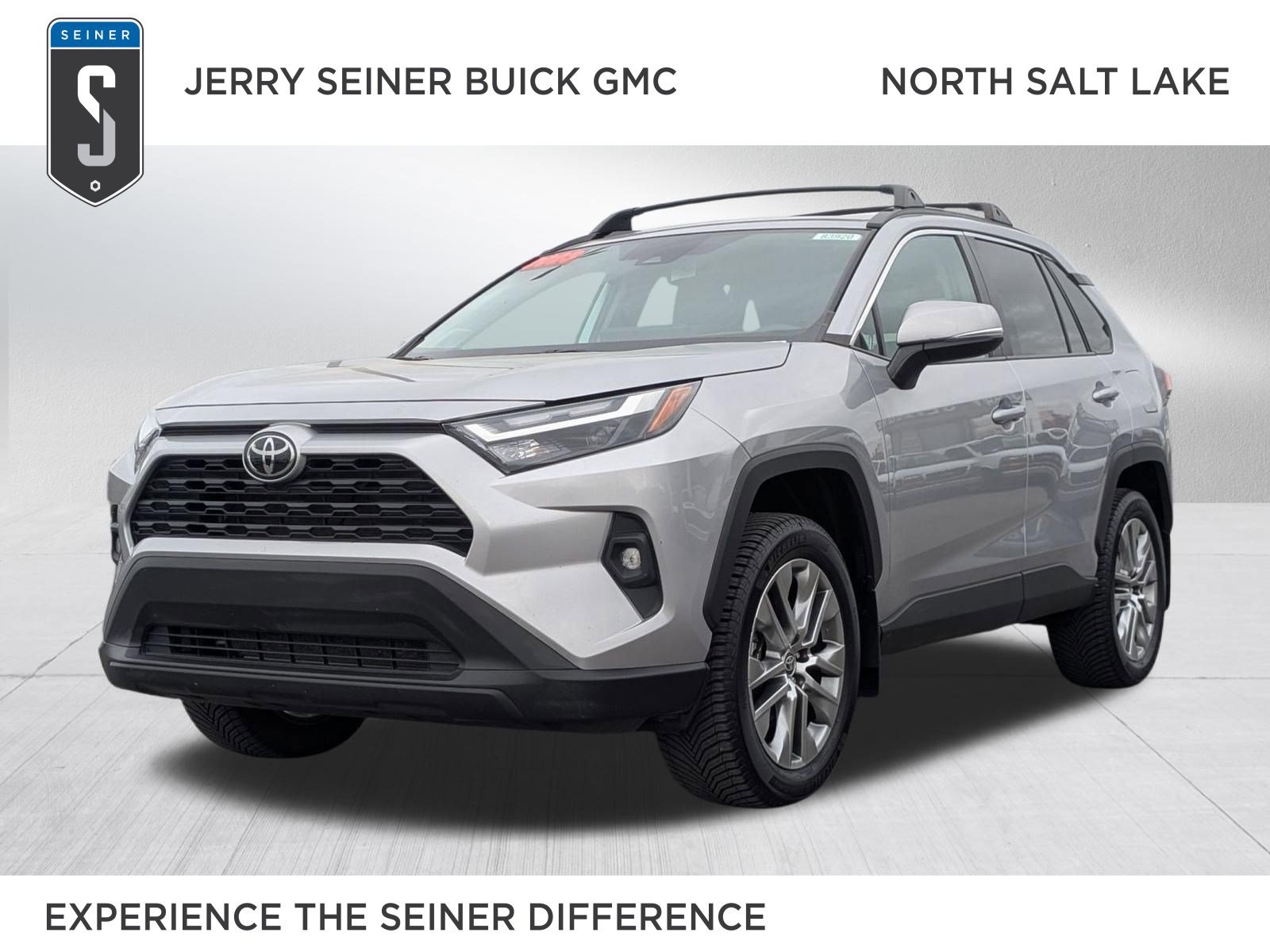 Used 2023 Toyota RAV4 XLE Premium image 1