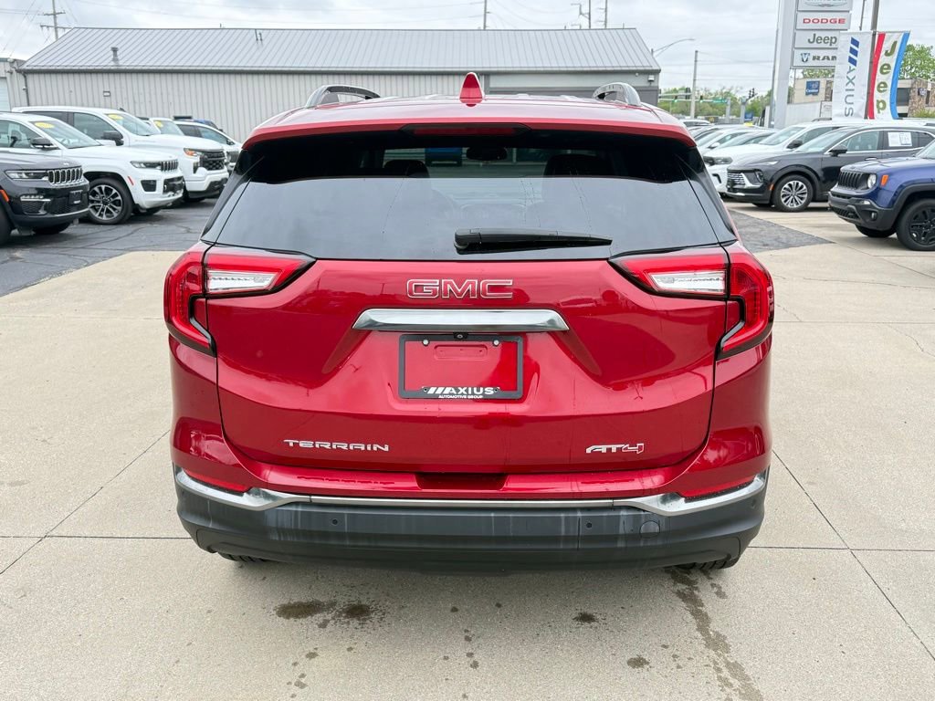 Used 2022 GMC Terrain AT4 AWD/4WD image 6