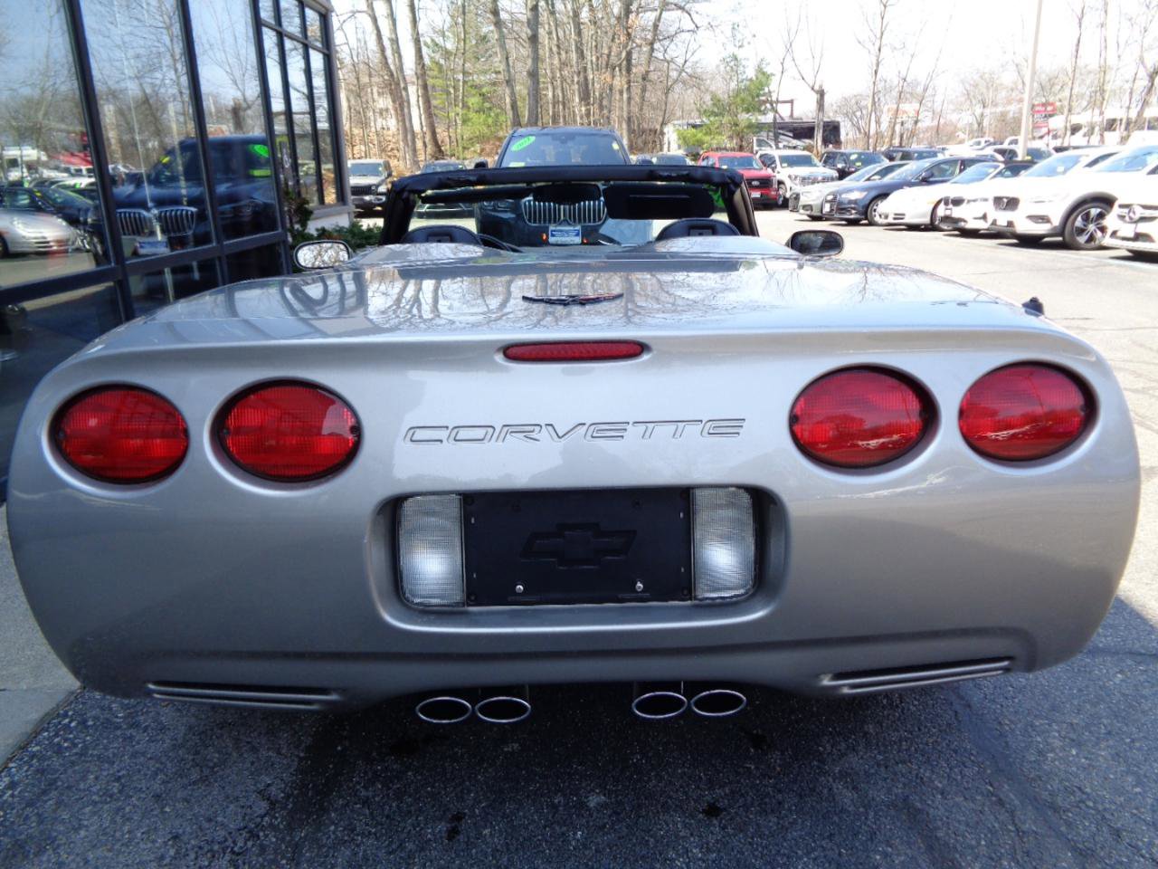 Used 2002 Chevrolet Corvette Convertible w/ Preferred Equipment Group2 image 5