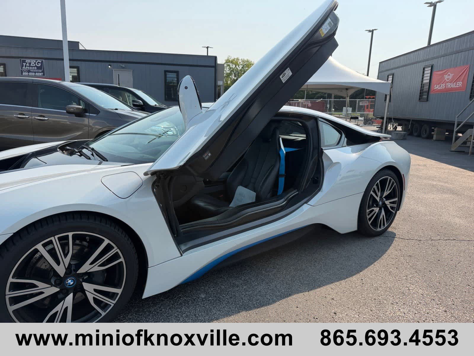Used 2016 BMW i8 AWD/4WD image 10
