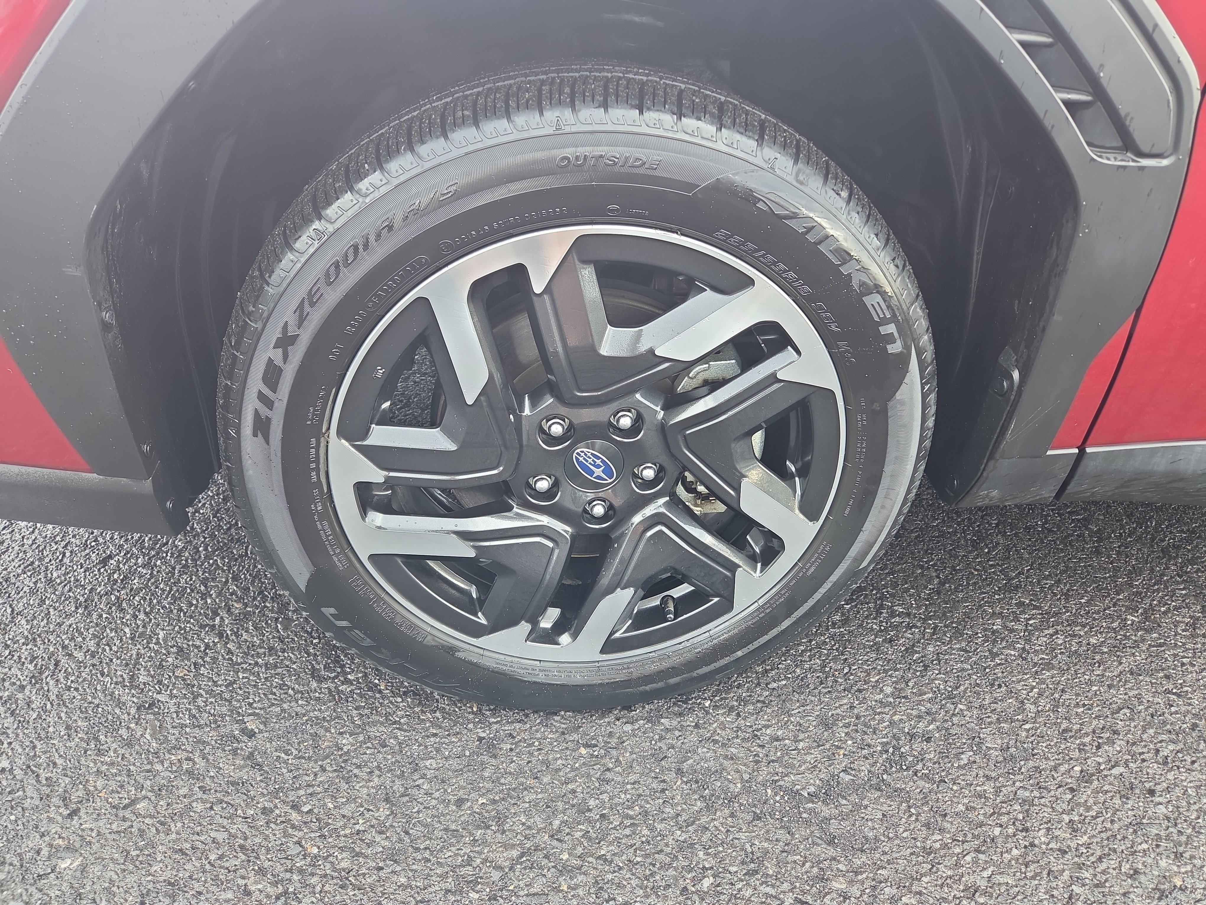 Used 2025 Subaru Forester Limited image 11