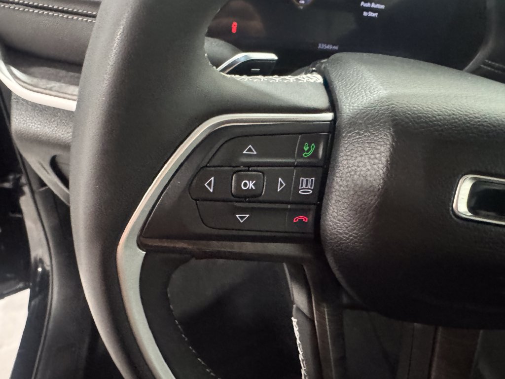 Used 2025 Jeep Grand Cherokee L Limited AWD/4WD image 5