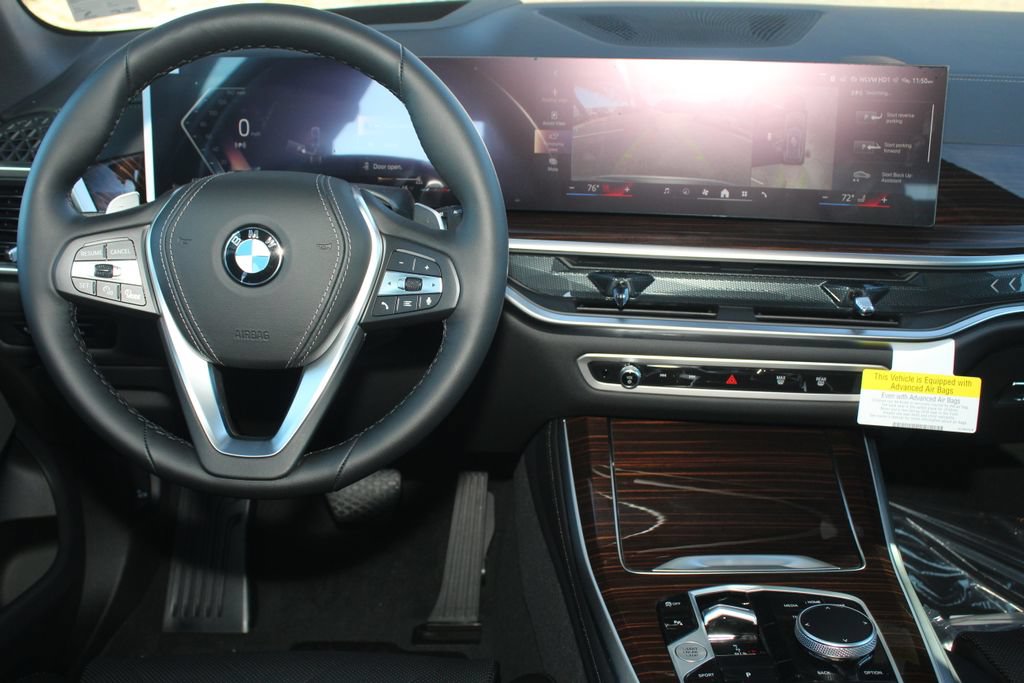 Used 2026 BMW X5 xDrive40i AWD/4WD image 18